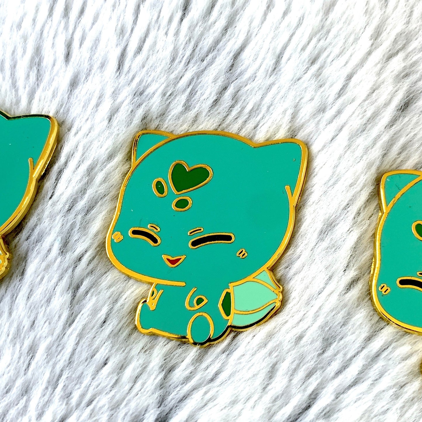 Chibi Bulbasaur Enamel Pin - Pokemon inspired