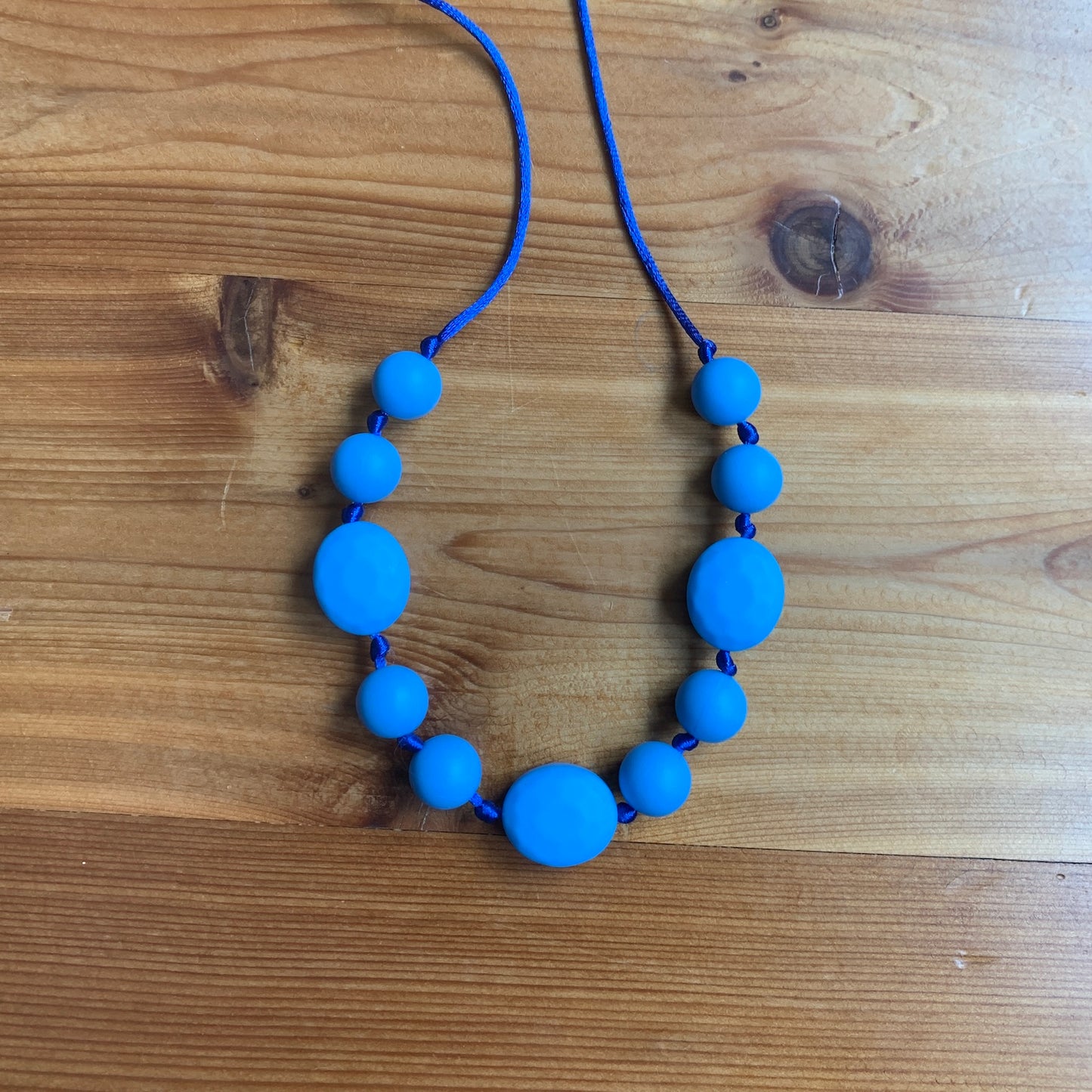 ChewBling Sensory Blue PEBBLE Chewelry Necklace for Children and Adults, Autism, Anxiety, ADHD